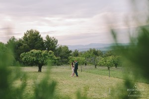 Alternative Wedding Photography in France, Provence Wedding Photos