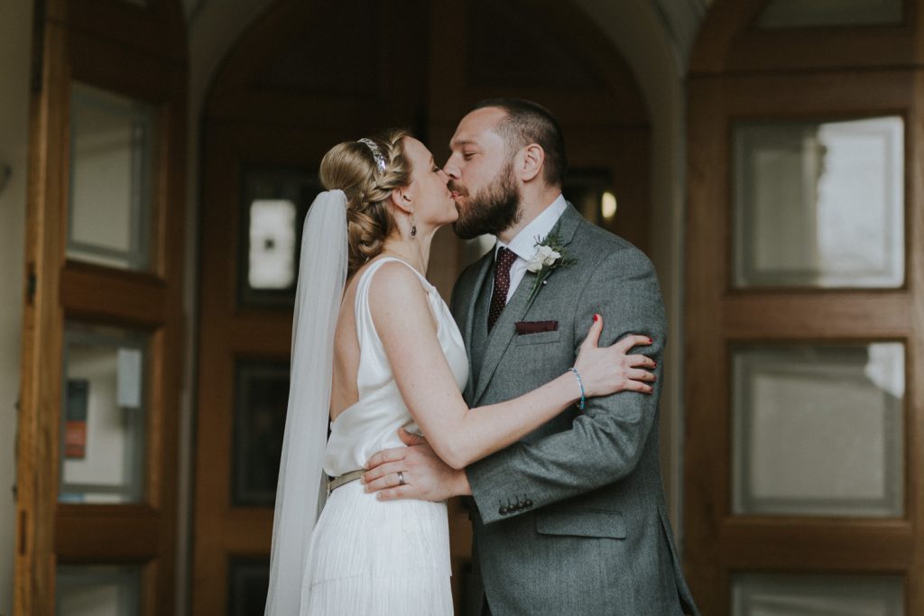 London Alternative Wedding Photographer_Old Finsbury Town Hall Wedding_Creative Reportage Wedding Photos