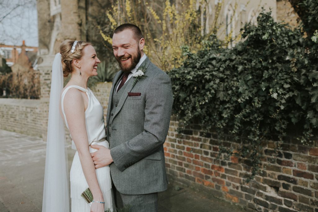 London Alternative Wedding Photographer_Old Finsbury Town Hall Wedding_Creative Reportage Wedding Photos