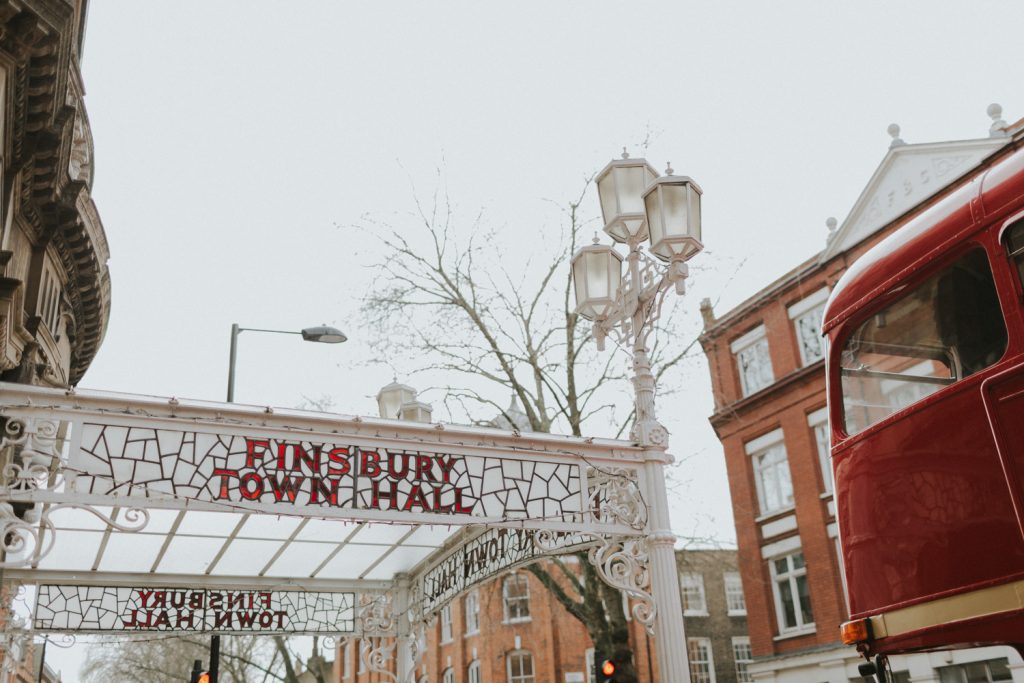 London Alternative Wedding Photographer_Old Finsbury Town Hall Wedding_Creative Reportage Wedding Photos