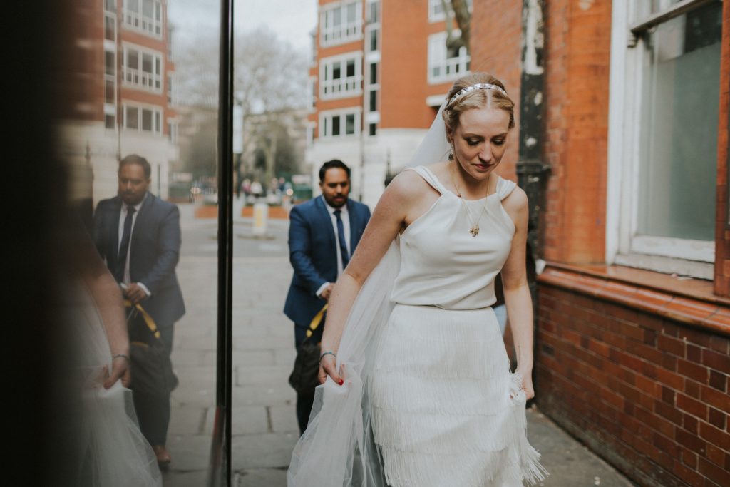 London Alternative Wedding Photographer_Old Finsbury Town Hall Wedding_Creative Reportage Wedding Photos